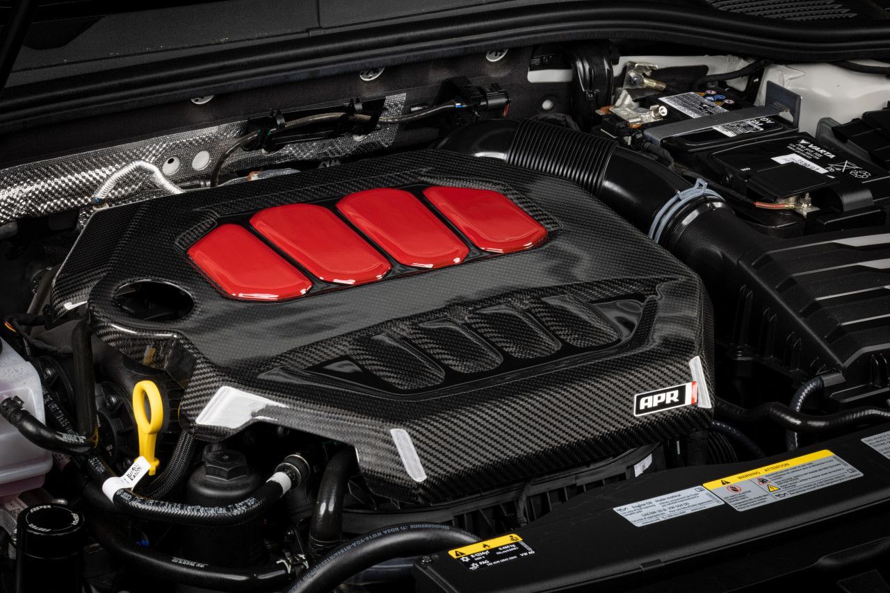 Tapa Motor APR Carbono 2.0T EA888 EVO GEN4 - Imagen 6