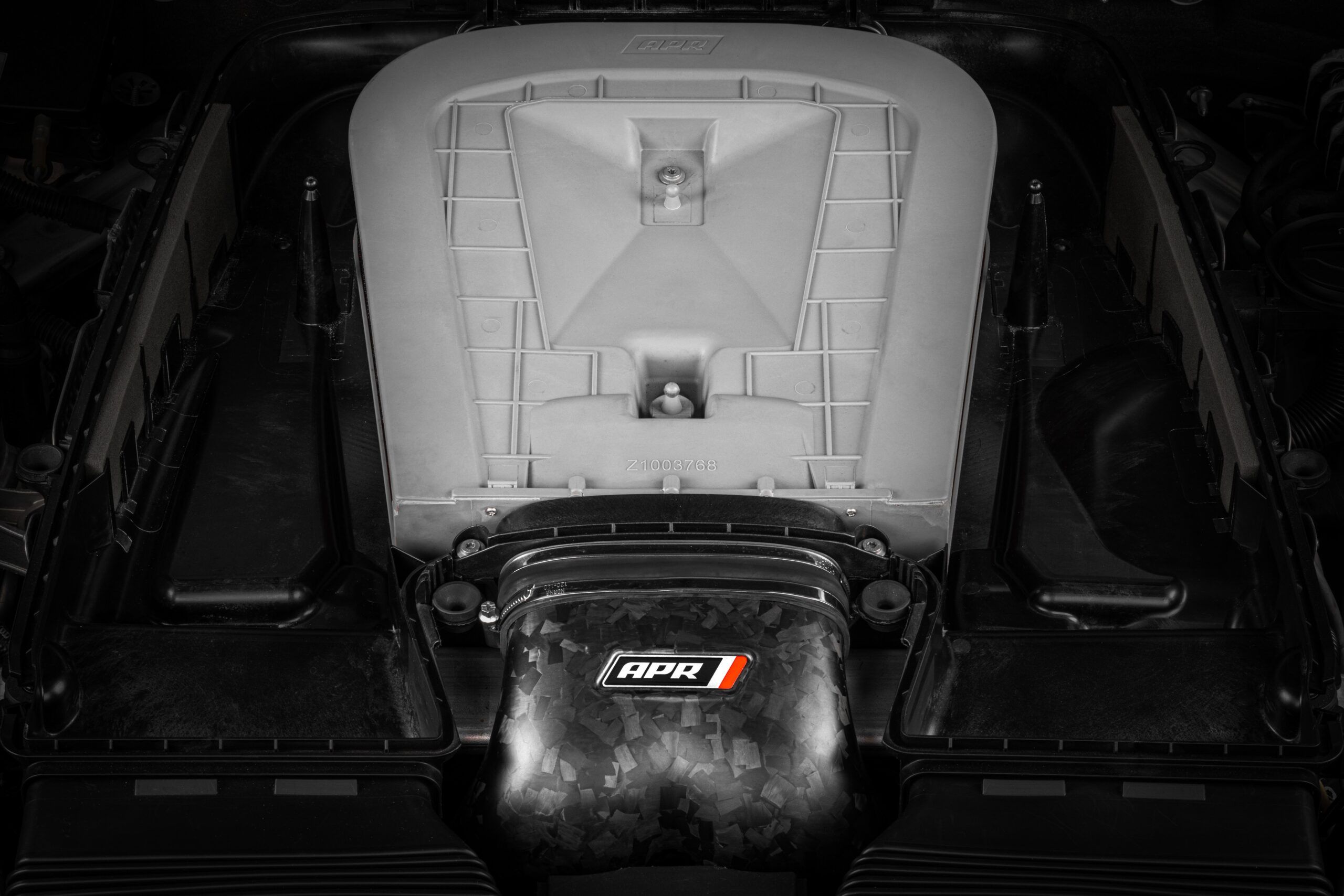 Sistema de admisión de carbono forjado APR - (4M/9Y/SUV) - 4.0T - Imagen 3